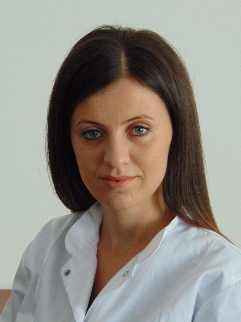 37.Ангела Трпоска